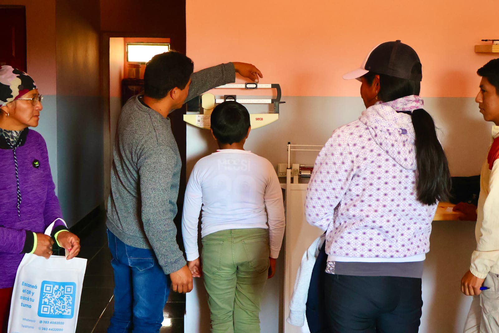 Control de talla y peso en una posta sanitaria